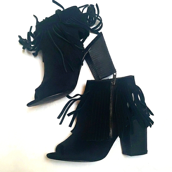Carlos Santana Fringe Jasper 2 Bootie Heels Size 8,5 - Picture 1 of 9